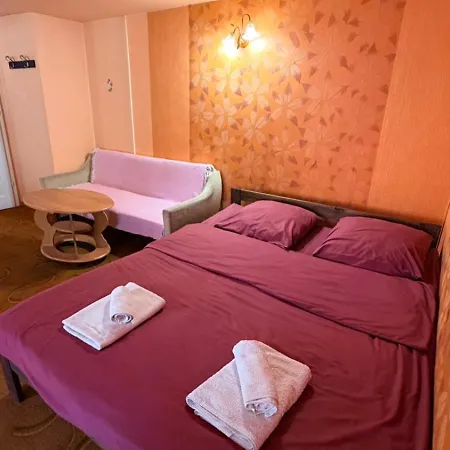 стара прага Inn *